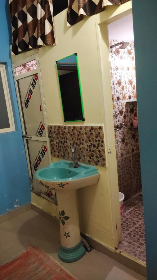 Yashu Homestay อุจเจน ภายนอก รูปภาพ